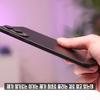 Mock-up van de Samsung Galaxy S25 Edge in handen