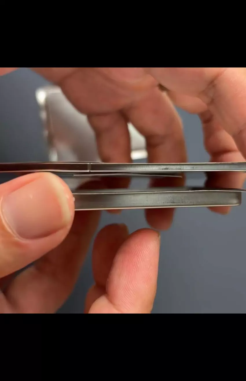 Nieuwe foto toont aan hoe dun de batterij zal zijn in de iPhone 17 Air