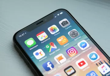 Experts voorspellen nieuwe AI-functies in iOS ...