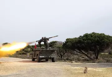 Spanje heeft 345 miljoen dollar uitgetrokken ...