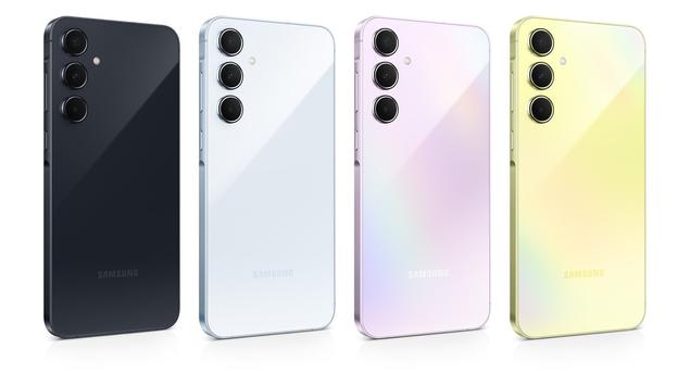 Galaxy A55 ontvangt One UI 8 ...