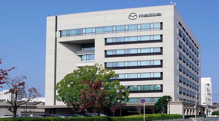 Mazda gaat een fabriek bouwen in Japan voor de productie van cilindrische lithium-ion-accu's van Panasonic