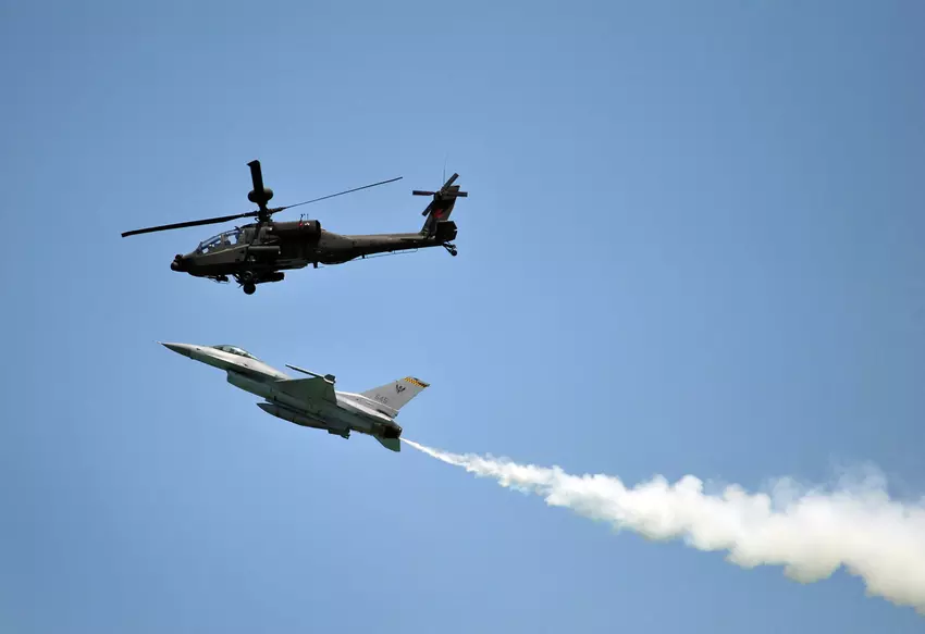 VS Lockheed wint contract voor upgrade Singaporese F-16 gevechtsvliegtuigen