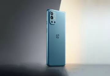 OnePlus 9R gebruikers zijn begonnen met ...
