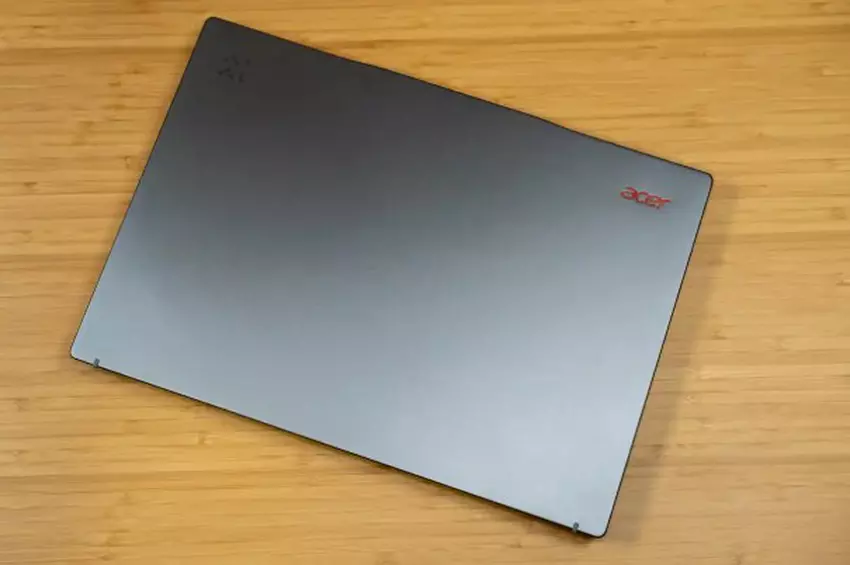 Acer Swift 14 AI AI-computer op het apparaat