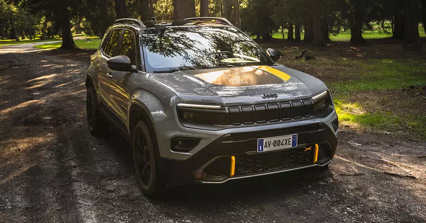 Jeep Avenger heeft 200.000 exemplaren verkocht en heeft de vierwielaangedreven versie 4xe ontvangen