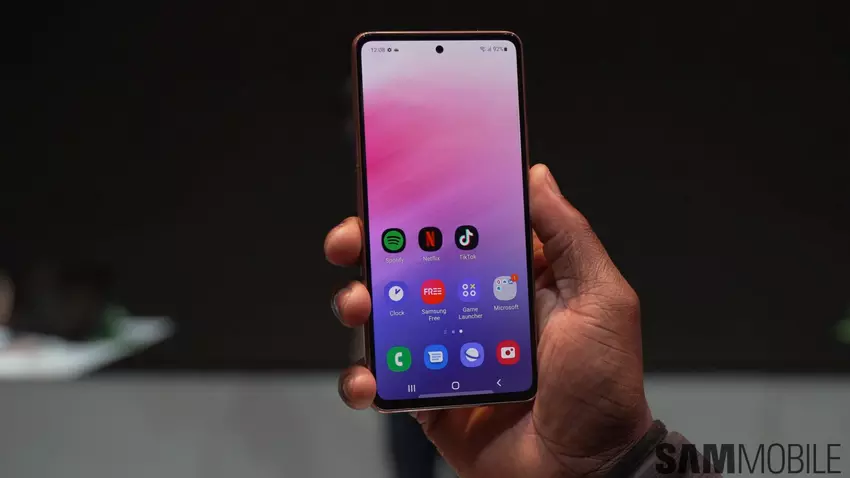 One UI 7 is al beschikbaar op de Galaxy A53: wat is er nieuw en wanneer kun je het in andere landen verwachten