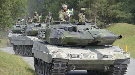 Zweden heeft 10 Stridsvagn 122 tanks overgedragen aan Oekraïne, een gemoderniseerde versie van de Duitse Leopard 2A5 tank.