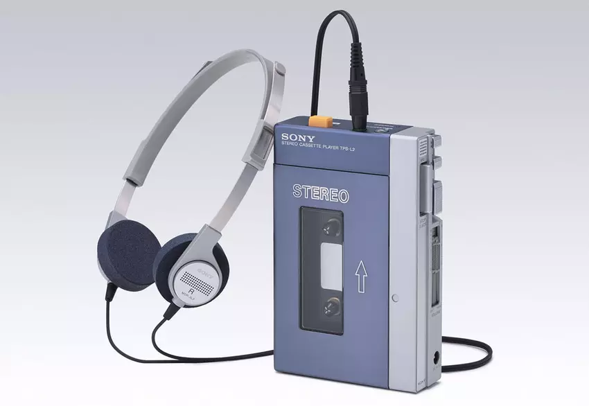 De eerste Walkman TPS-L2