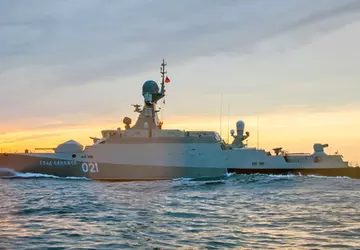 Oekraïense Sea Baby-landingsdrones raken Russisch Bujan-M ...