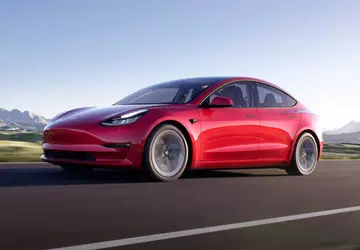 Tesla onthult documentatie over 48-V batterijarchitectuur ...