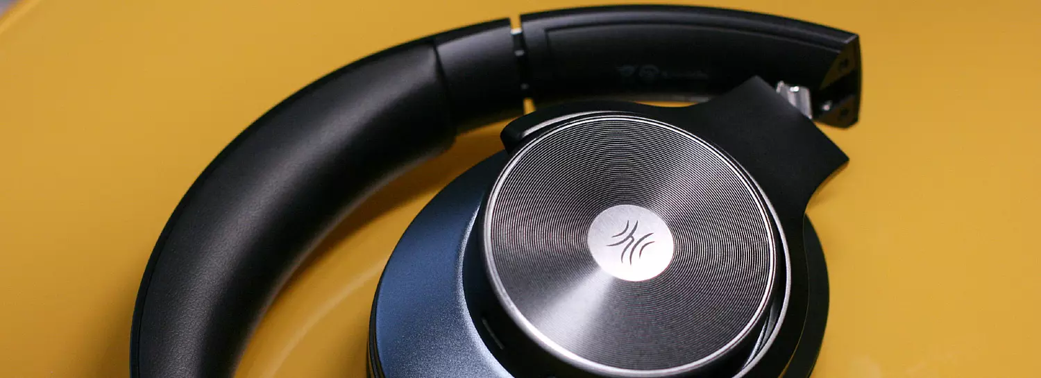 De meester van transparant geluid: de OneOdio Focus A10 Hybrid Noise Cancelling Closed-Ear Headphones.