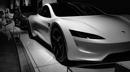 Tesla wil dit jaar nog beginnen met de productie van elektrische Roadster-auto's