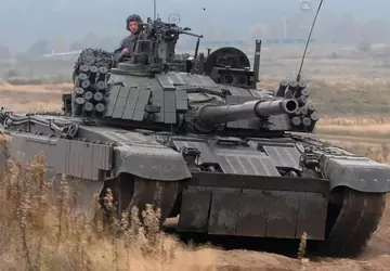 Oryx: Polen draagt 60 PT-91 Twardy ...