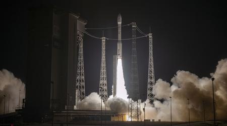 De Europese Vega-raket maakte zijn eerste vlucht sinds eind 2021 en lanceerde met succes 12 satellieten van meer dan 1.200 kg in een baan om de aarde.