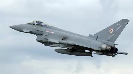 Groot-Brittannië stuurt mogelijk Eurofighter Typhoon-gevechtsvliegtuigen naar Oekraïne voor patrouilles - The Times