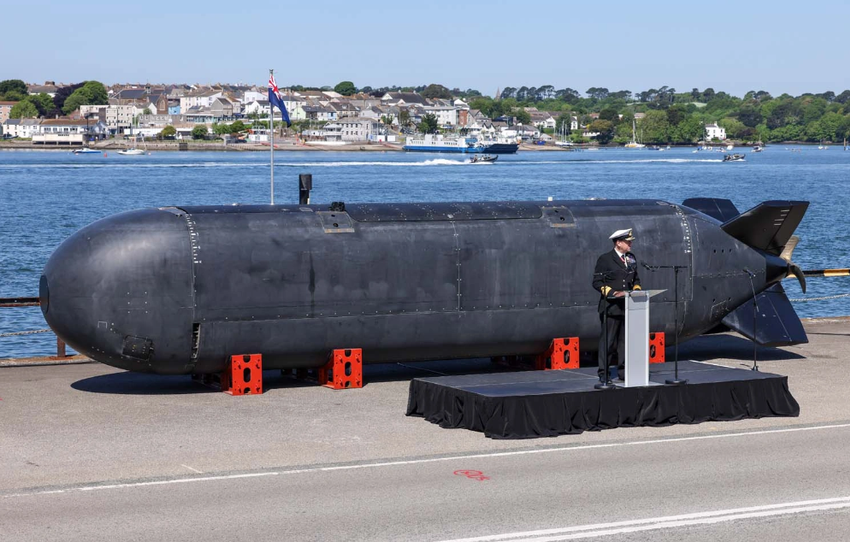 De grootste in Europa: Groot-Brittannië presenteert de eerste onbemande onderzeeër Excalibur