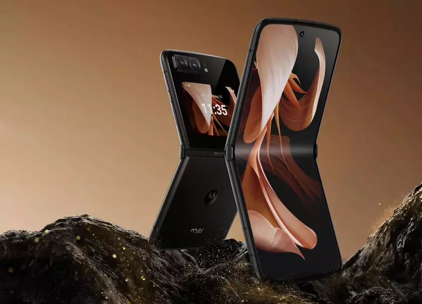 De Motorola Razr 2022 is verkrijgbaar bij Amazon voor een korting van €222