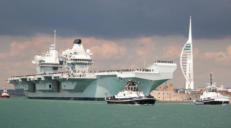 Het 3,85 miljard dollar kostende vliegdekschip HMS Prince of Wales is na proefvaarten met succes teruggekeerd naar de militaire basis in Portsmouth en bereidt zich voor op oefening Westlant 23.
