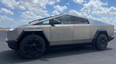 Tesla is van gedachten veranderd over het geven van een boete van $50.000 aan kopers van een Cybertruck die de elektrische pick-up binnen een jaar na aankoop kunnen doorverkopen.