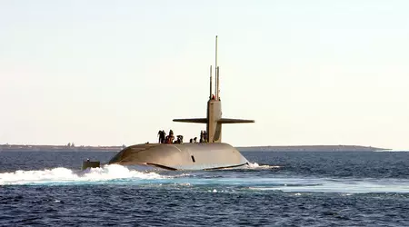 De VS heeft de nucleair aangedreven onderzeeër USS Florida ingezet in de Perzische Golf, die 154 Tomahawk kruisraketten kan dragen met een bereik tot 2.500 kilometer.