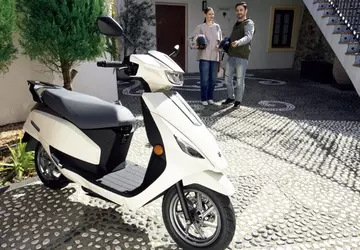 Suzuki heeft de e-Address elektrische scooter ...