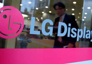 Samsung koopt voor het eerst OLED ...