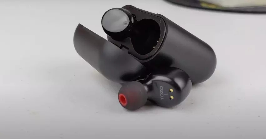 TOZO T6 draadloze oordopjes