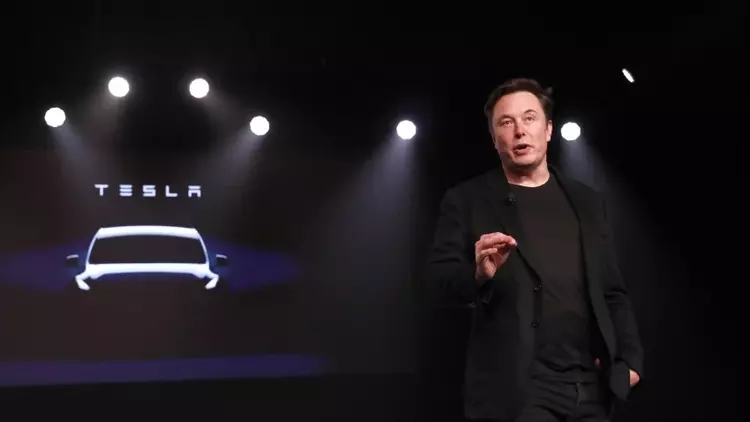 Tesla brengt toch elektrische auto van ...