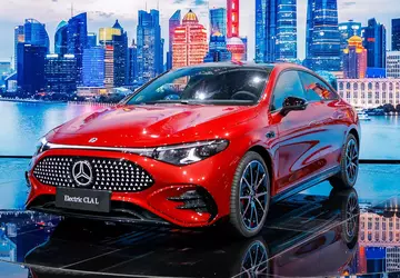 Mercedes-Benz CLA krijgt een langere versie ...