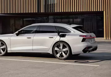 De nieuwe Audi A6 PHEV maakt ...