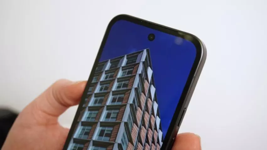 Google Pixel 9a of Nothing Phone (3a)