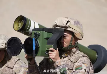 De Chinezen hebben het 18.000 dollar ...