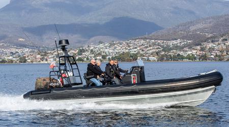 Oekraïne krijgt Australische Sentinel 830R-boten met moderne navigatiesystemen voor onderhoud