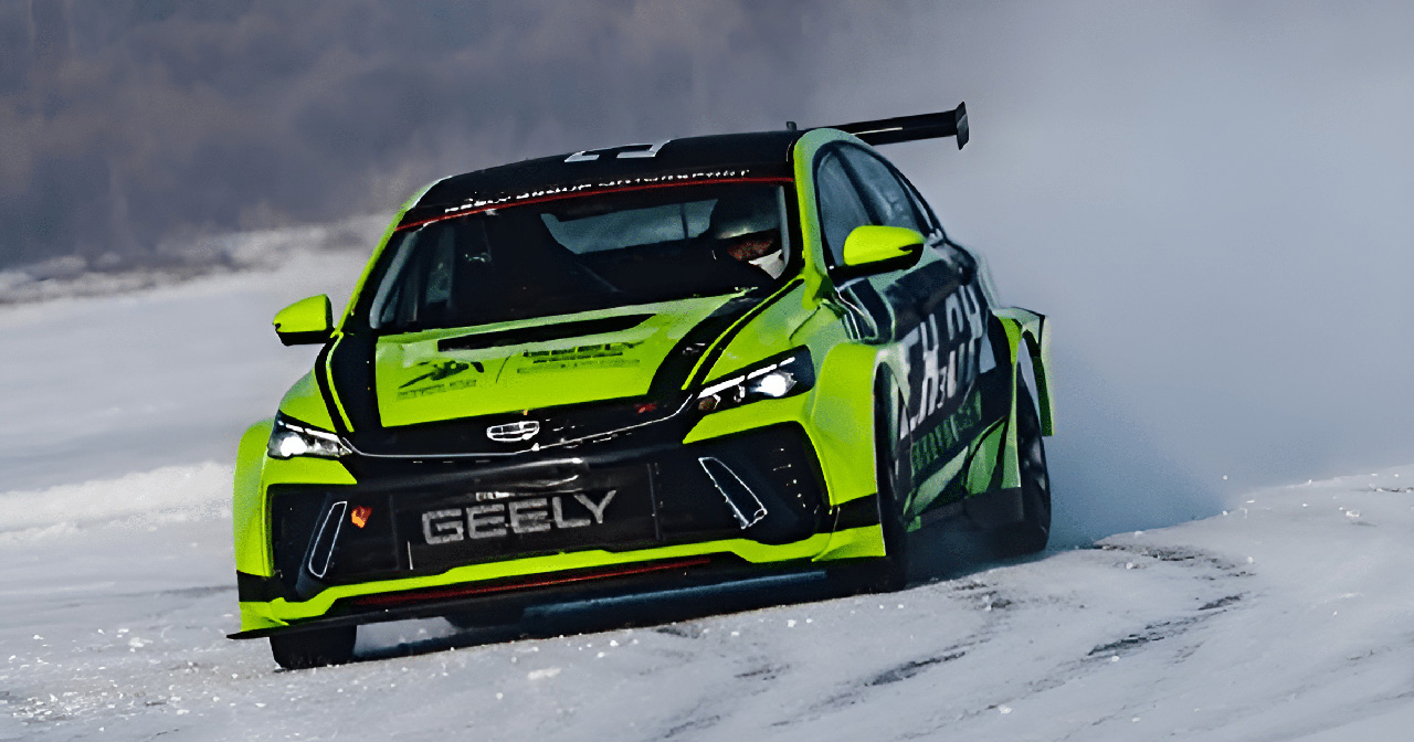 Innovatie op snelheid: Geely introduceert methanol racing Geely lanceert revolutionaire raceauto op methanol