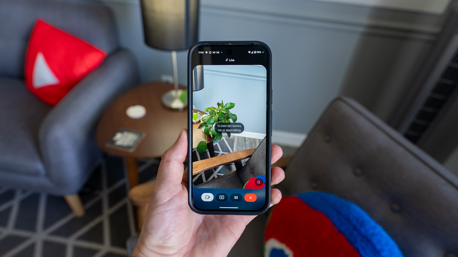 Grote doorbraak voor mobiele gebruikers: gratis Gemini Live nu op Android en iOS Gemini Live is nu beschikbaar: gratis scherm- en cameradelen op Android en iOS