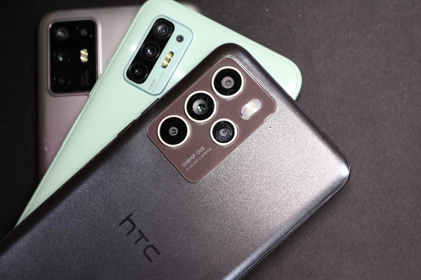 HTC U23 Pro 5G in beeld: smartphone met 108 MP camera en Snapdragon 7 Gen 1 processor HTC U23 Pro 5G in beeld: smartphone met 108 MP camera en Snapdragon 7 Gen 1 processor