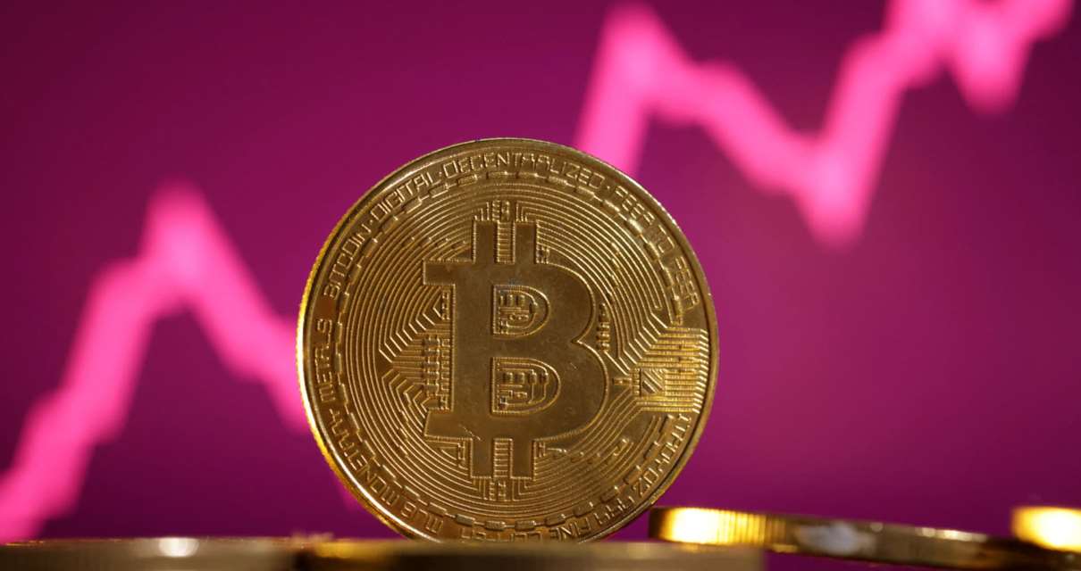 Bitcoin bereikt nieuw record en overschrijdt $70.000 Bitcoin bereikt nieuw record en overschrijdt $70.000