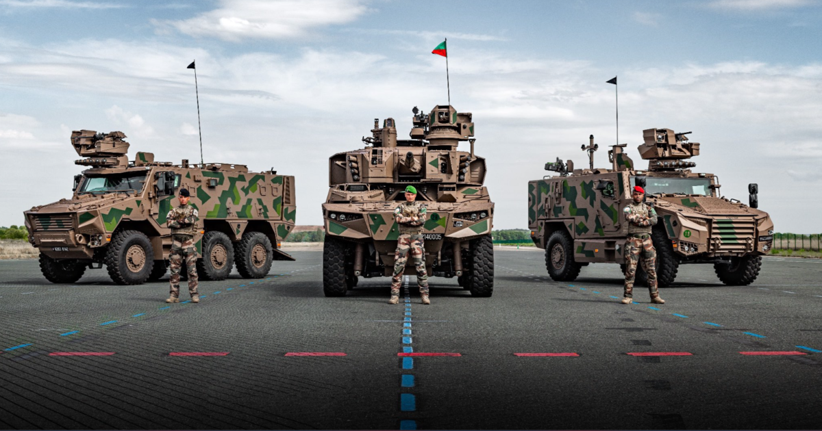 De grootste investering in het leger: Luxemburg koopt Franse pantservoertuigen Jaguar, Griffon en Serval De grootste investering in het leger: Luxemburg koopt Franse pantservoertuigen Jaguar, Griffon en Serval