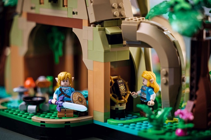In een interessante samenwerking tussen Nintendo en LEGO is de eerste The Legend of Zelda themabouwer aangekondigd waarmee je twee varianten van de Grote Boom van Deku in elkaar kunt zetten.-4 In een interessante samenwerking tussen Nintendo en LEGO is de eerste The Legend of Zelda themabouwer aangekondigd waarmee je twee varianten van de Grote Boom van Deku in elkaar kunt zetten.-4