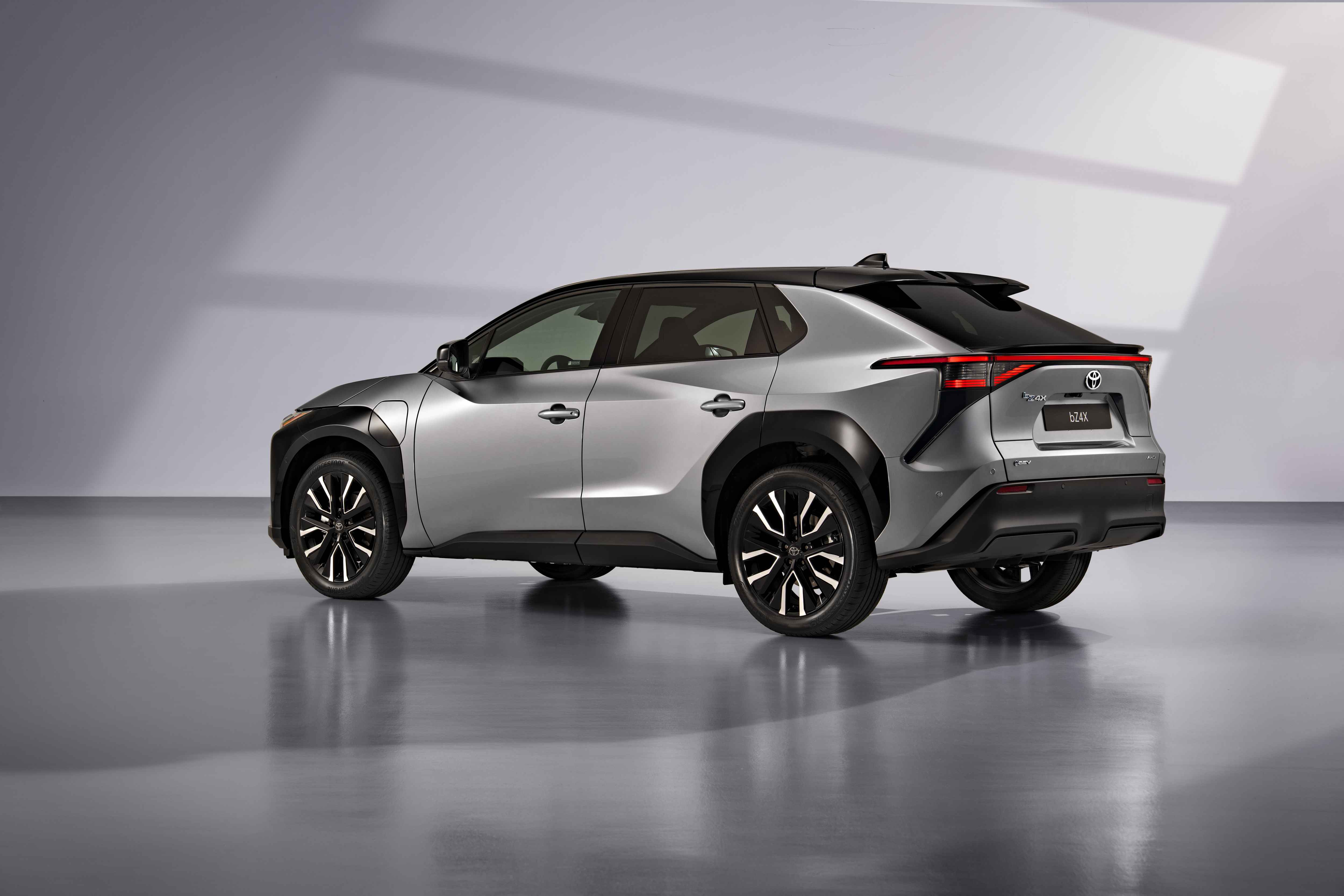 De bijgewerkte Toyota bZ4X - bekijk 4 De bijgewerkte Toyota bZ4X - bekijk 4
