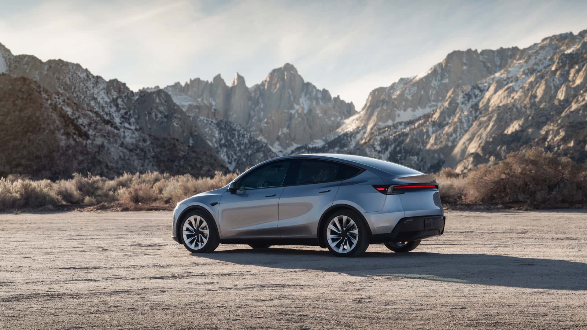 De bijgewerkte Tesla Model Y Juniper crossover - weergave 2 De bijgewerkte Tesla Model Y Juniper crossover - weergave 2