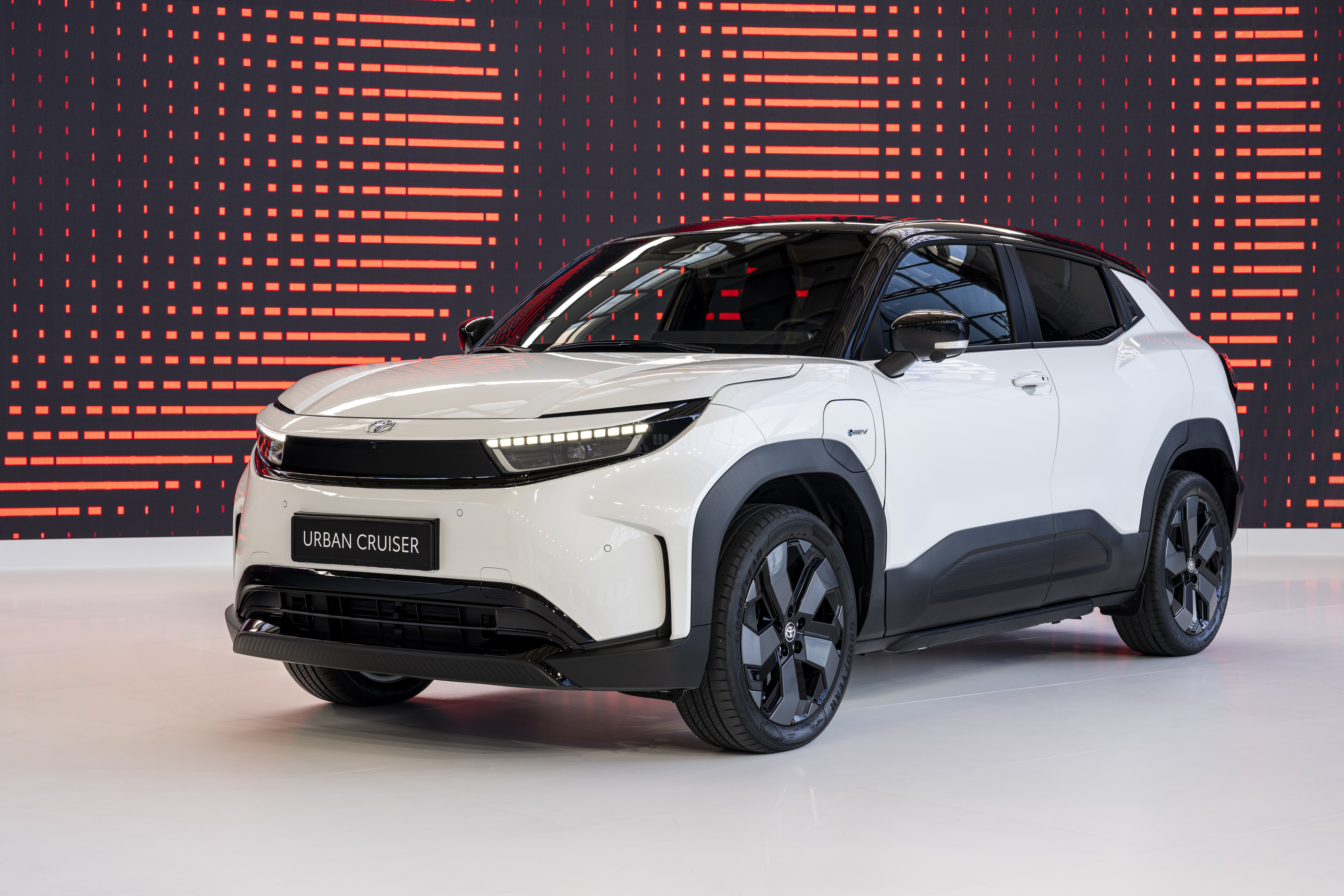 Toyota Urban Cruiser 2025 exterieur - vooraanzicht Toyota Urban Cruiser 2025 exterieur - vooraanzicht