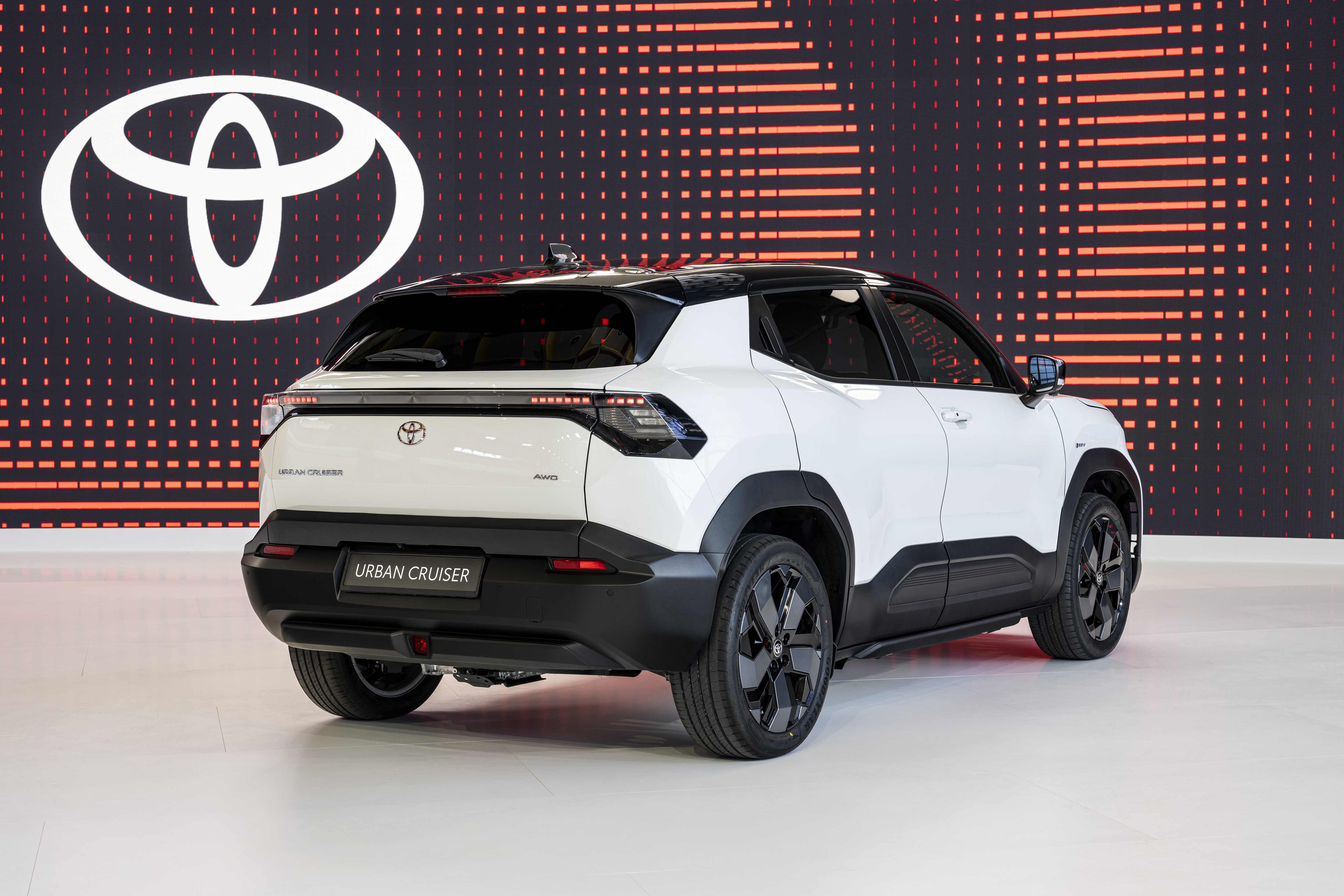Toyota Urban Cruiser 2025 exterieur - panoramisch uitzicht Toyota Urban Cruiser 2025 exterieur - panoramisch uitzicht