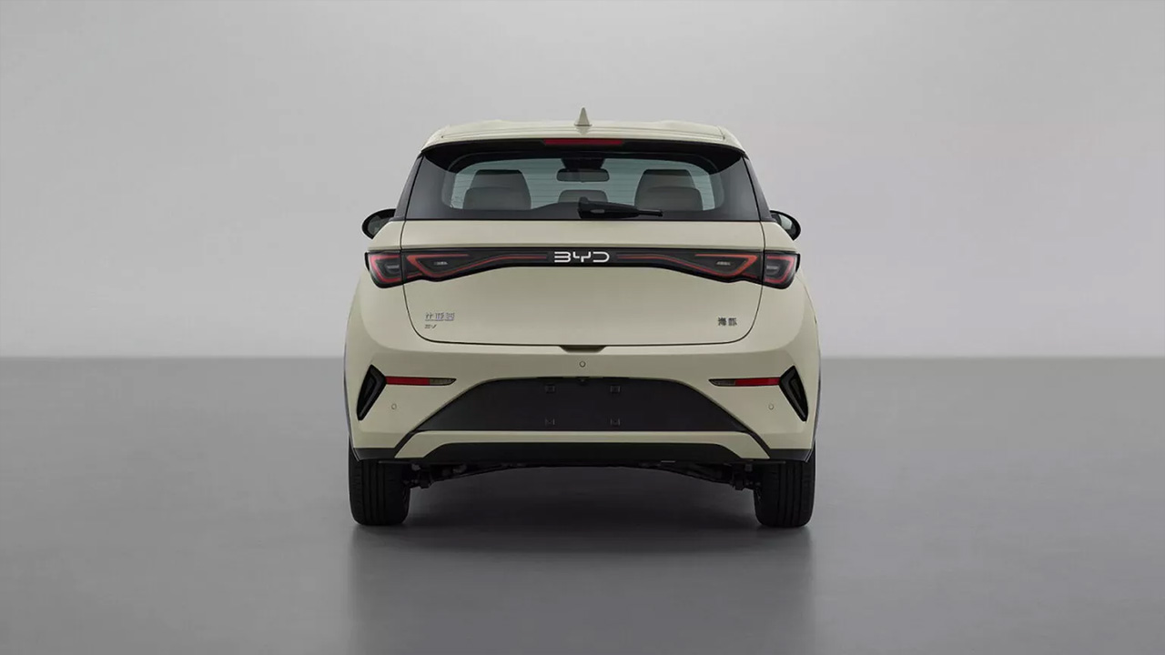 Bijgewerkte BYD Dolphin 2026: Zijaanzicht Bijgewerkte BYD Dolphin 2026: Zijaanzicht