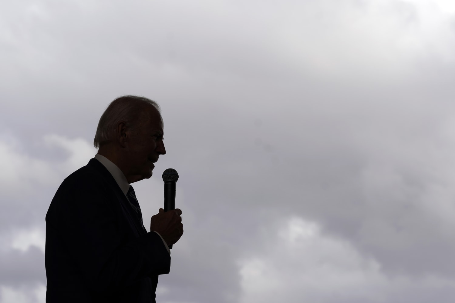 Een nep-robotoproep namens Biden om hem aan te sporen niet op de Democraten te stemmen tijdens de Amerikaanse verkiezingen bleek een dipfake te zijn Een nep-robotoproep namens Biden om hem aan te sporen niet op de Democraten te stemmen tijdens de Amerikaanse verkiezingen bleek een dipfake te zijn