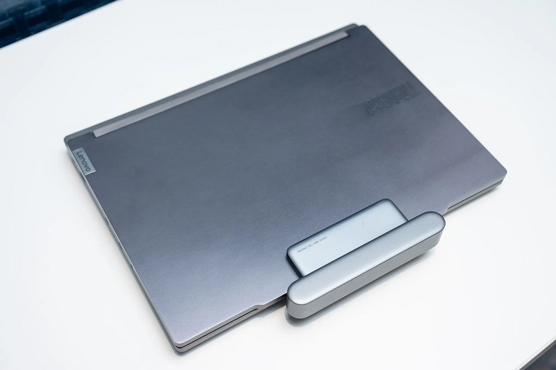 Lenovo ThinkBook 3D-presentatie Lenovo ThinkBook 3D-presentatie