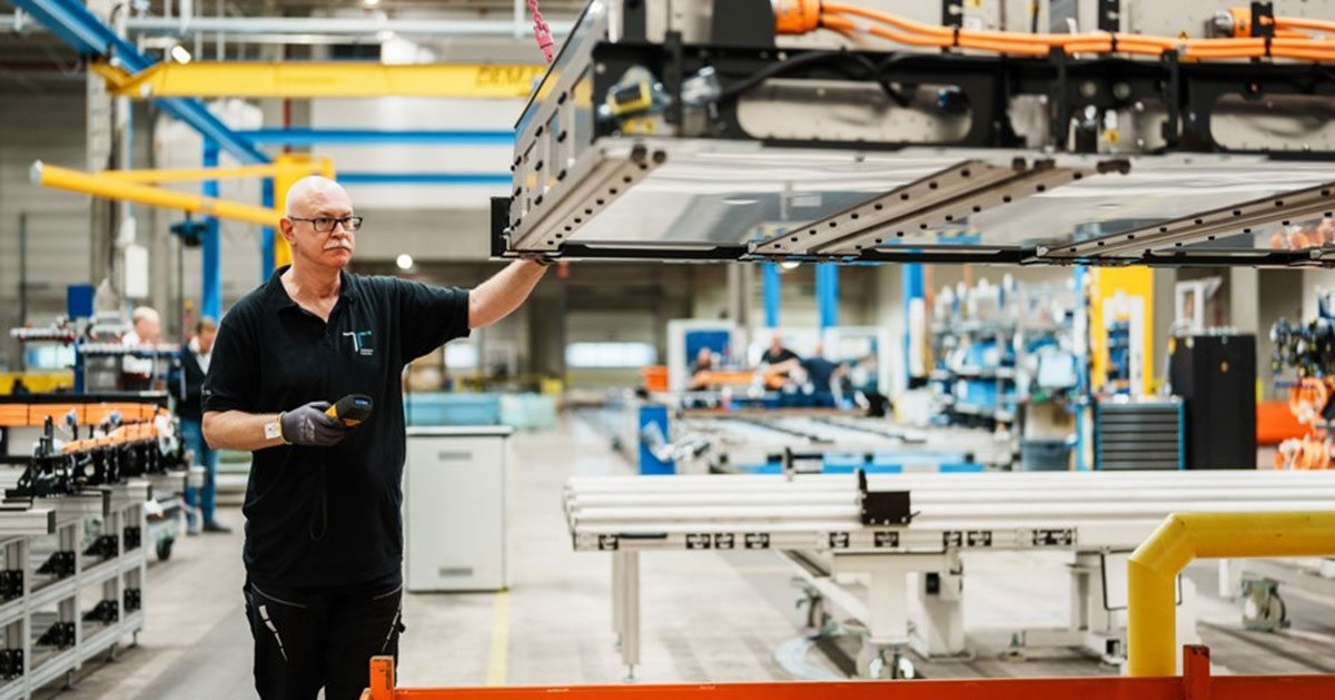 Illustratie: Daimler Truck Accu-revisie bij de Mercedes-Benz faciliteit