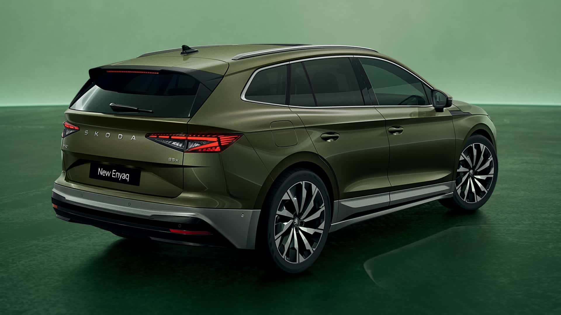 Tweede foto van de vernieuwde Skoda Enyaq en Enyaq Coupé Tweede foto van de vernieuwde Skoda Enyaq en Enyaq Coupé