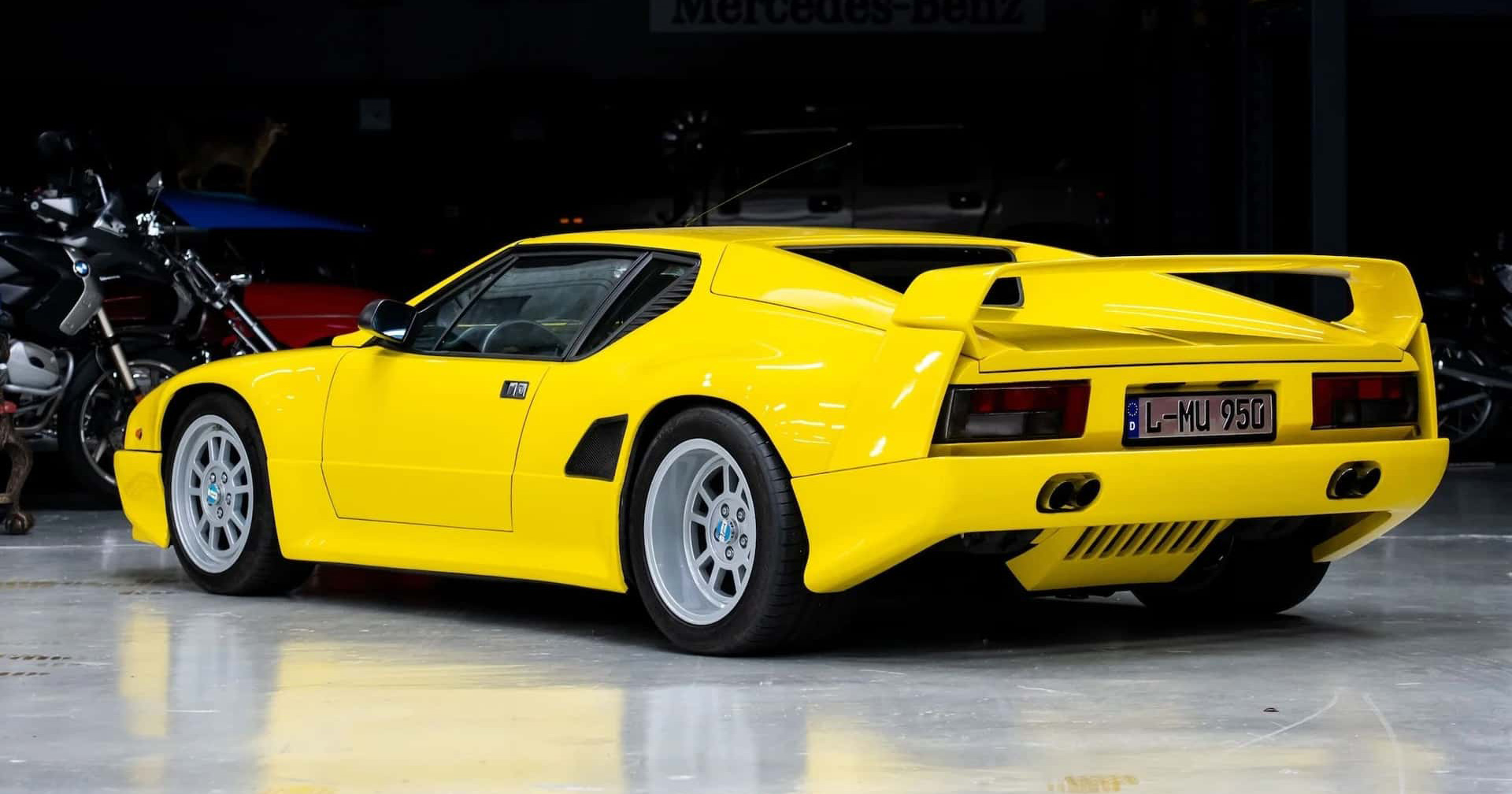 De Tomaso Pantera 90 Si onderweg De Tomaso Pantera 90 Si onderweg